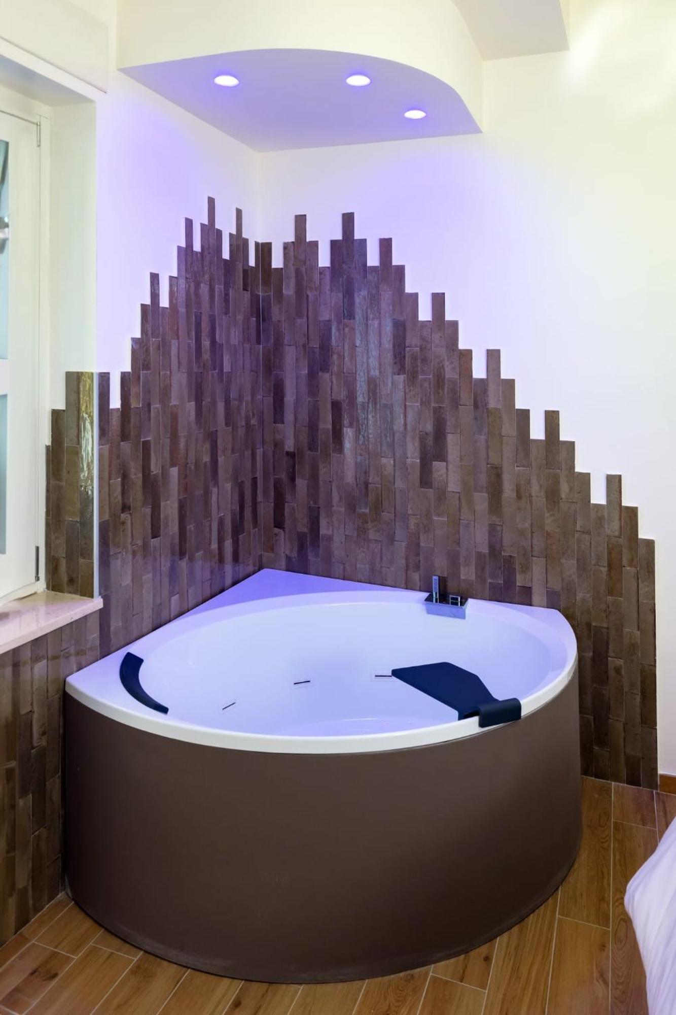 萨莱诺Three Moons Boutique House/Calypso公寓 外观 照片