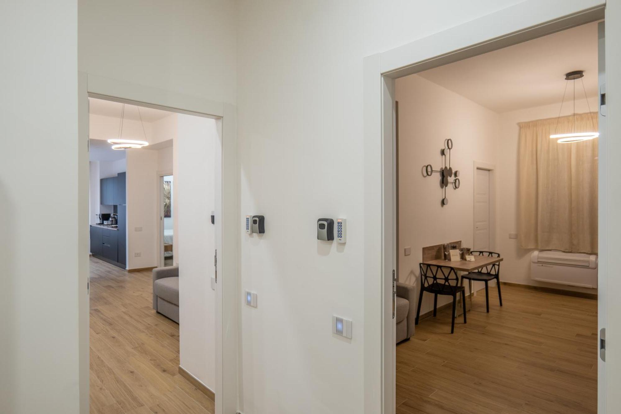 萨莱诺Three Moons Boutique House/Calypso公寓 外观 照片