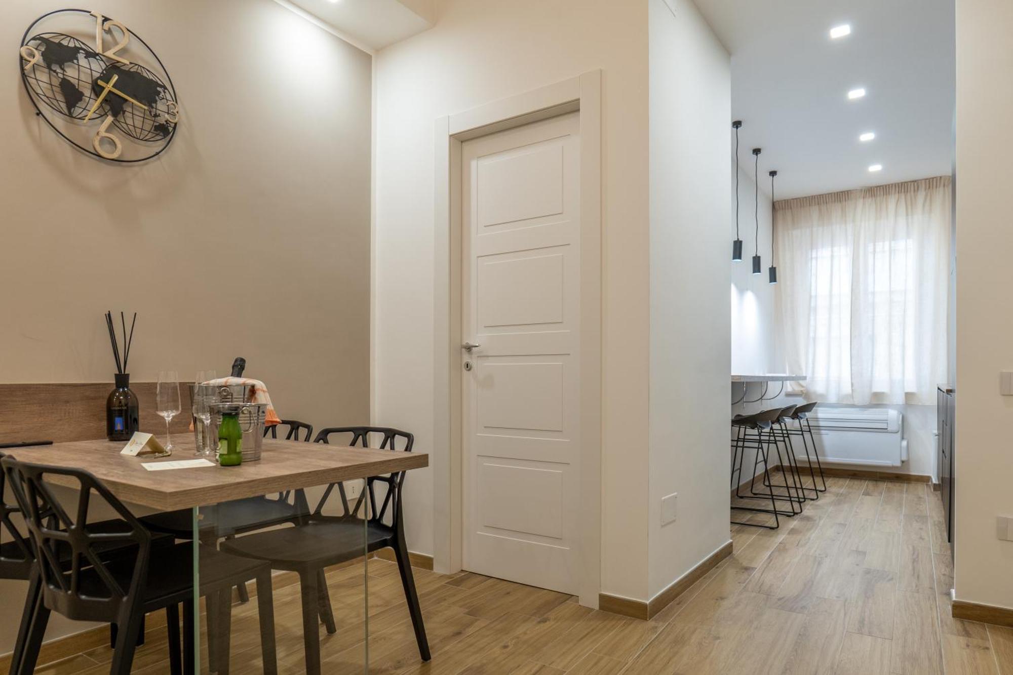 萨莱诺Three Moons Boutique House/Calypso公寓 外观 照片
